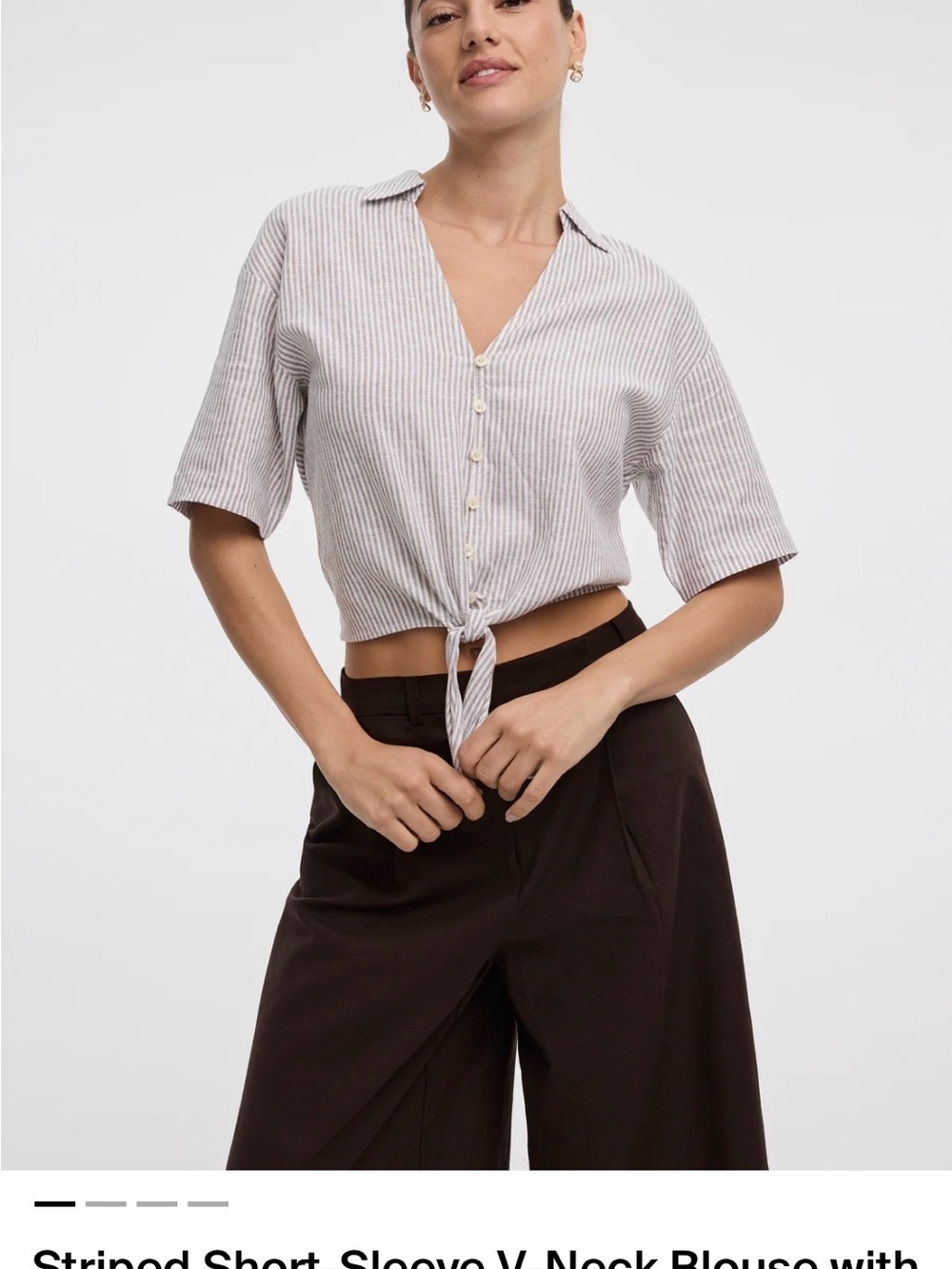 Reitmans - Striped Short-Sleeve V-Neck Blouse with Self-Tie Closure
